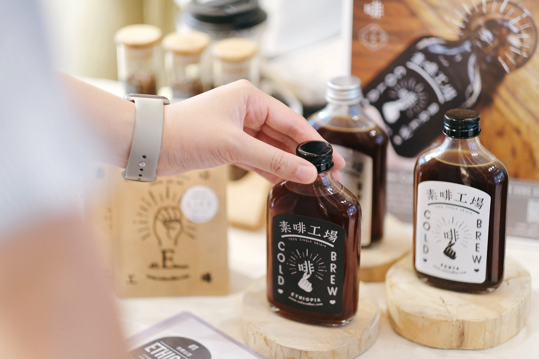 #pimarypopup coffee cheers!來自素啡工埸的冷萃CBD咖啡