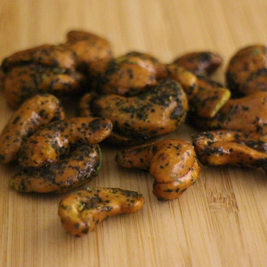 N37 - Cilantro Glazed Cashew (Sold per 10g)